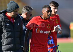 Doi fotbaliști de la FCSB au părăsit terenul accidentați în amicalul cu Linz