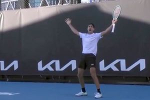 Lovitura turneului la Australian Open! A salvat trei mingi de 2-2 la seturi și l-a eliminat pe Wawrinka