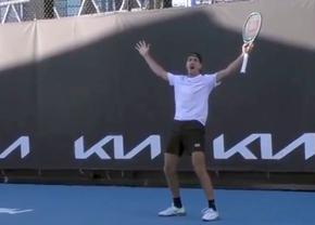 Lovitura turneului la Australian Open! A salvat trei mingi de 2-2 la seturi și l-a eliminat pe Wawrinka