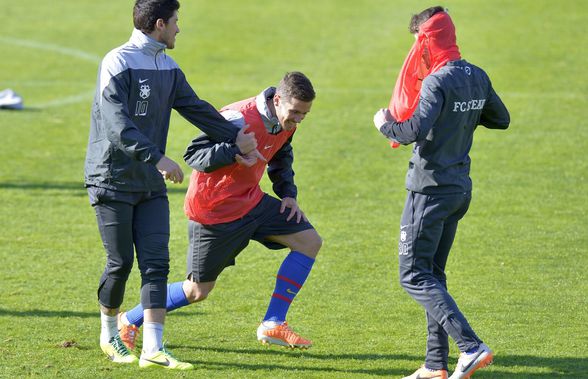 Au râs cu lacrimi » Chipciu spune 10 povești de pomină: „Eu și Dodel eram descreierați. Fii atent, ne cheamă Reghe în birou, fuma trabuc...” + „La națională, Mutu era din alt film”