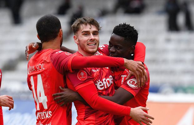 Intrat în ultimele 6 luni de contract, superjucătorul lui Mircea Rednic a semnat cu U Cluj