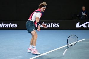 Surprizele continuă la Australian Open » Numărul 9 mondial a fost învins de un jucător de 18 ani, cu mare potențial