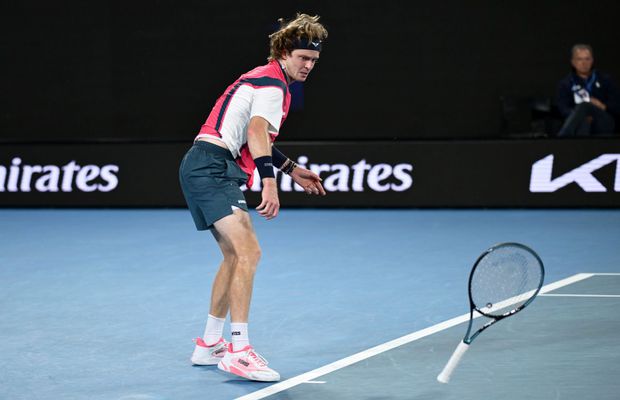 Surprizele continuă la Australian Open » Numărul 9 mondial a fost învins de un jucător de 18 ani, cu mare potențial