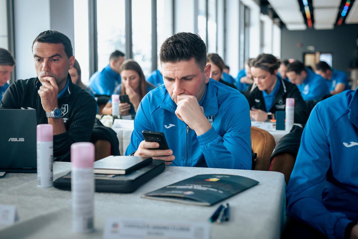 Arbitrii români, testați de CCA