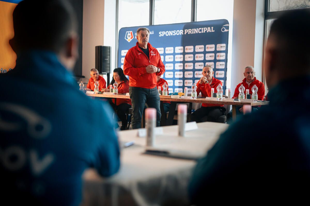 Cadoul primit de arbitri de la CCA » Uluitor ce le-a pus Vassaras pe masă!