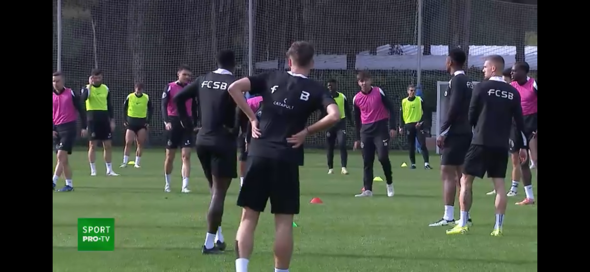 Doi oameni de bază s-au înjurat la antrenamentul FCSB-ului: „Iar vorbești tu, mă?” » Pintilii a fluierat de urgență: „Potoliți-vă!”