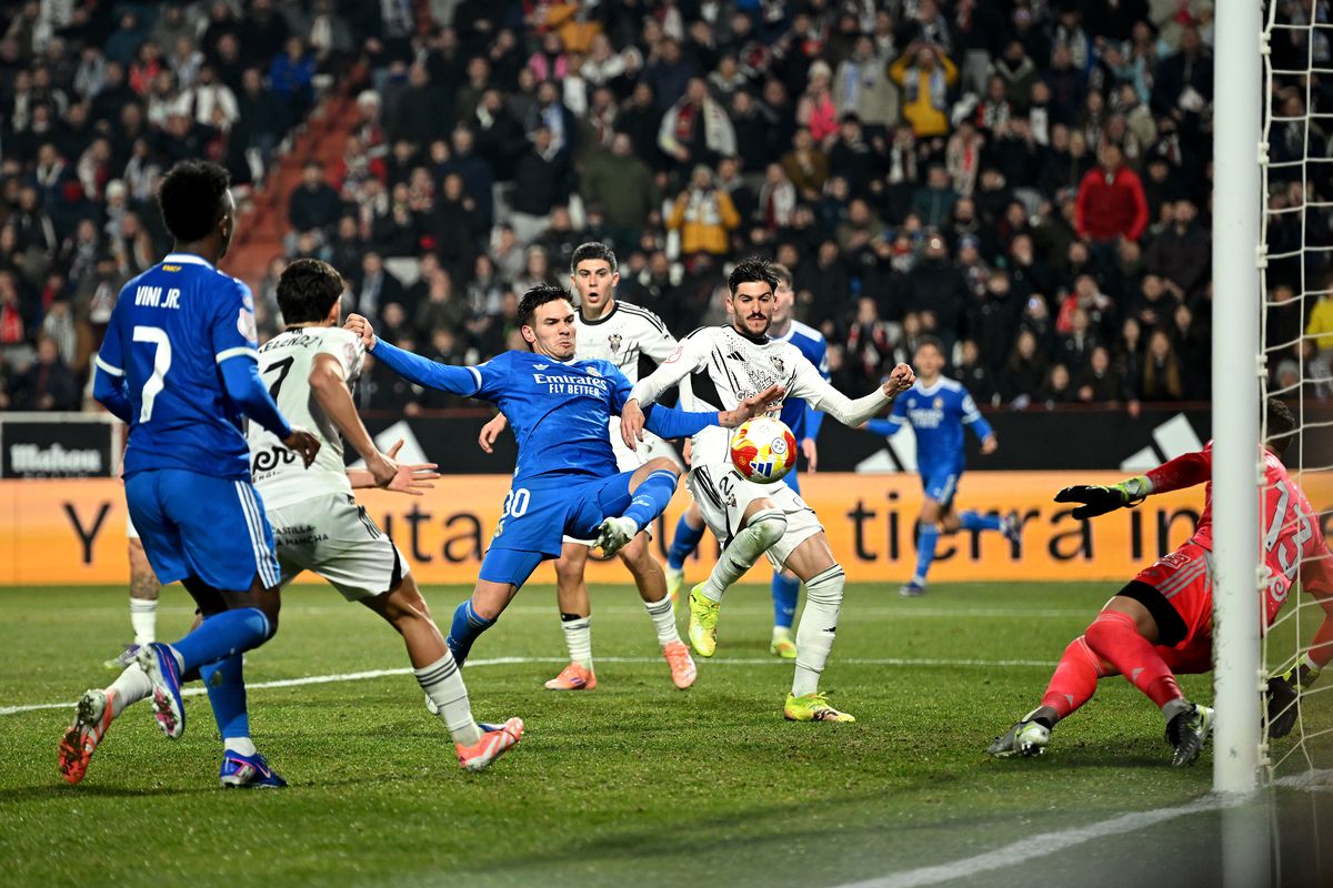 Albacete - Real Madrid 3-2 » Meciul carierei! Jefte a ELIMINAT-O pe Real din Cupa Spaniei, la debutul lui Arbeloa!