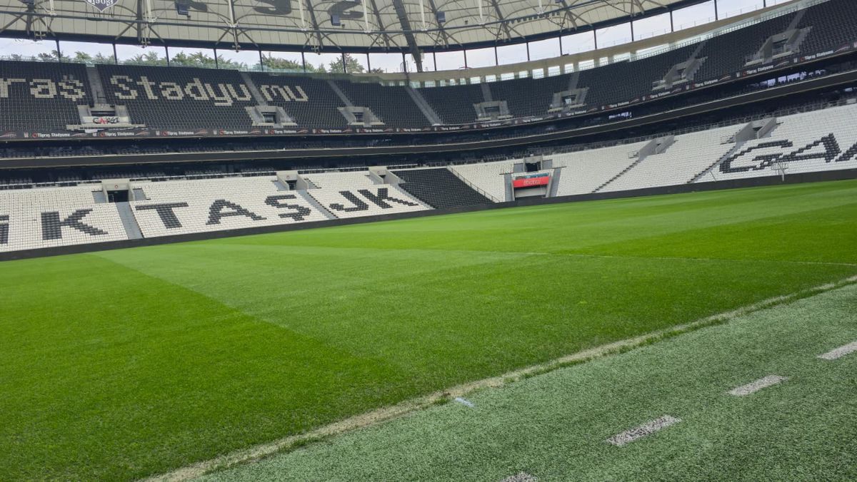 „Beșiktaș Park”, locul unde România va juca la baraj cu Turcia // foto: Cezar Titor (GSP)