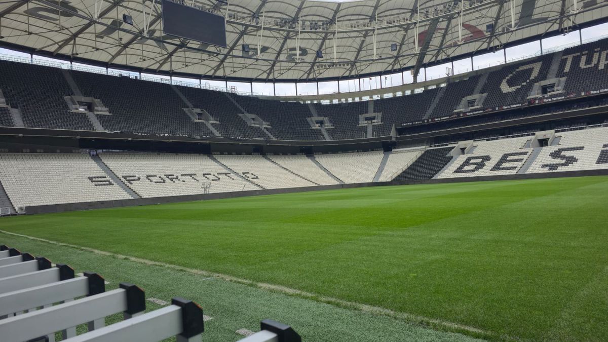 „Beșiktaș Park”, locul unde România va juca la baraj cu Turcia // foto: Cezar Titor (GSP)