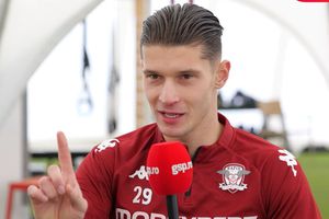 Rapidistul Alex Dobre a răspuns la 11 întrebări-fulger: ce cântec ar vrea să audă pe Giulești