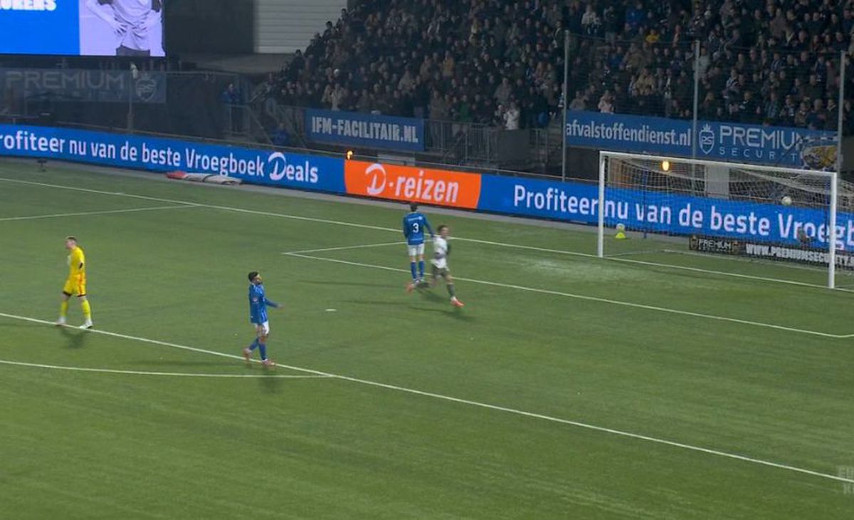 Antrenorul lui Dennis Man de la PSV, furios în ciuda calificării: „Nu ai ce căuta la un club de top atunci!”