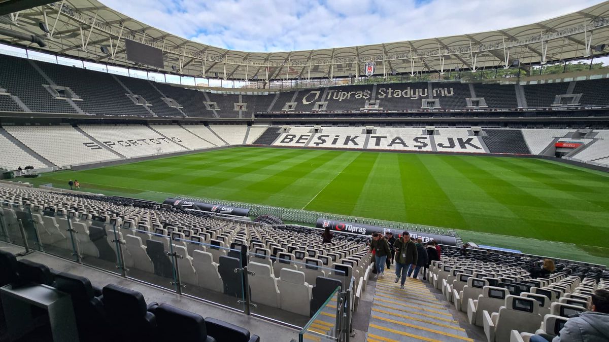 „Beșiktaș Park”, locul unde România va juca la baraj cu Turcia // foto: Cezar Titor (GSP)