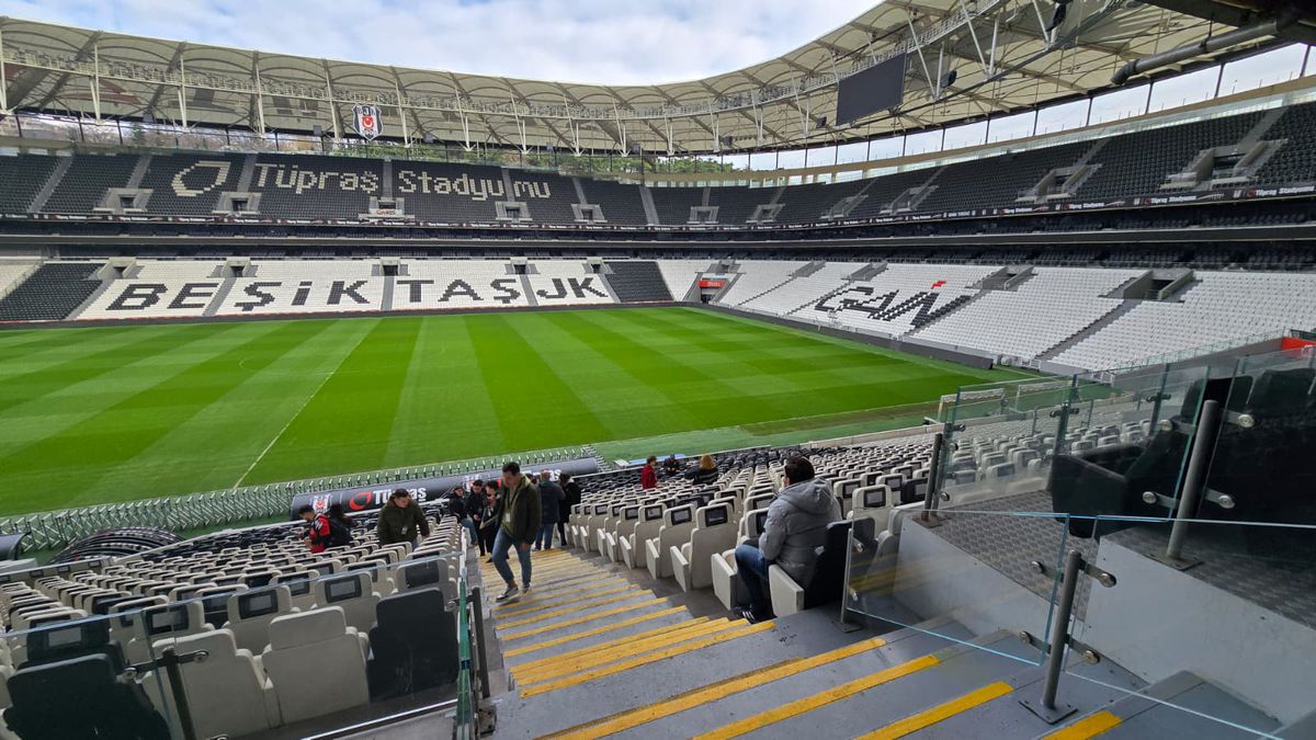 Pază armată din avion până în hotel » Măsuri de securitate fără precedent la Istanbul! Cine e omul de la SIAS din delegație