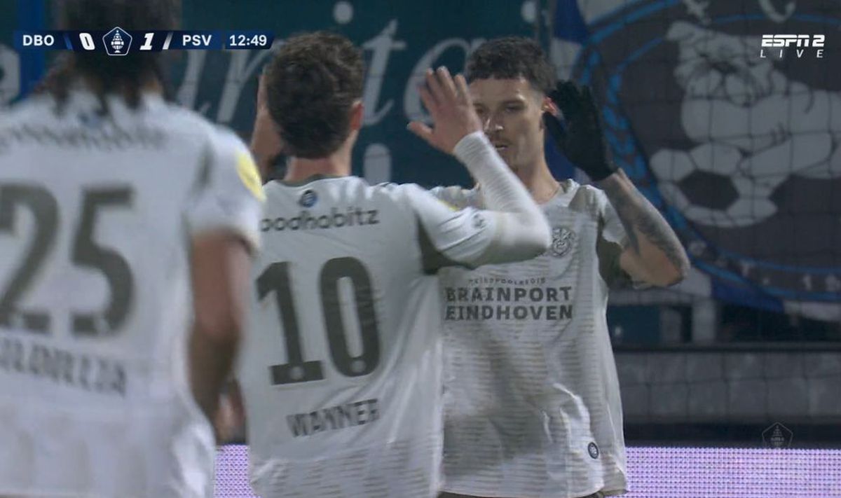 Antrenorul lui Dennis Man de la PSV, furios în ciuda calificării: „Nu ai ce căuta la un club de top atunci!”