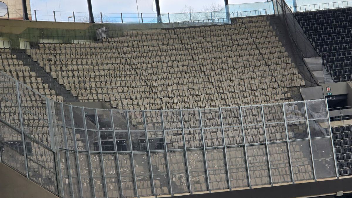 Pază armată din avion până în hotel » Măsuri de securitate fără precedent la Istanbul! Cine e omul de la SIAS din delegație