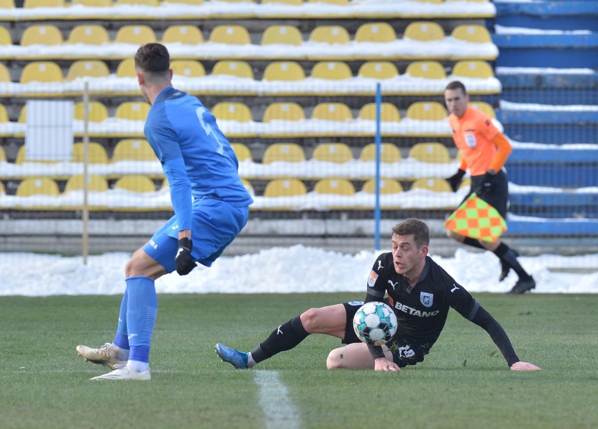 ACADEMICA CLINCENI- CRAIOVA 0-0. Ouzounidis, la fel ca Papură! Craiova face egal la debutul grecului în Liga 1