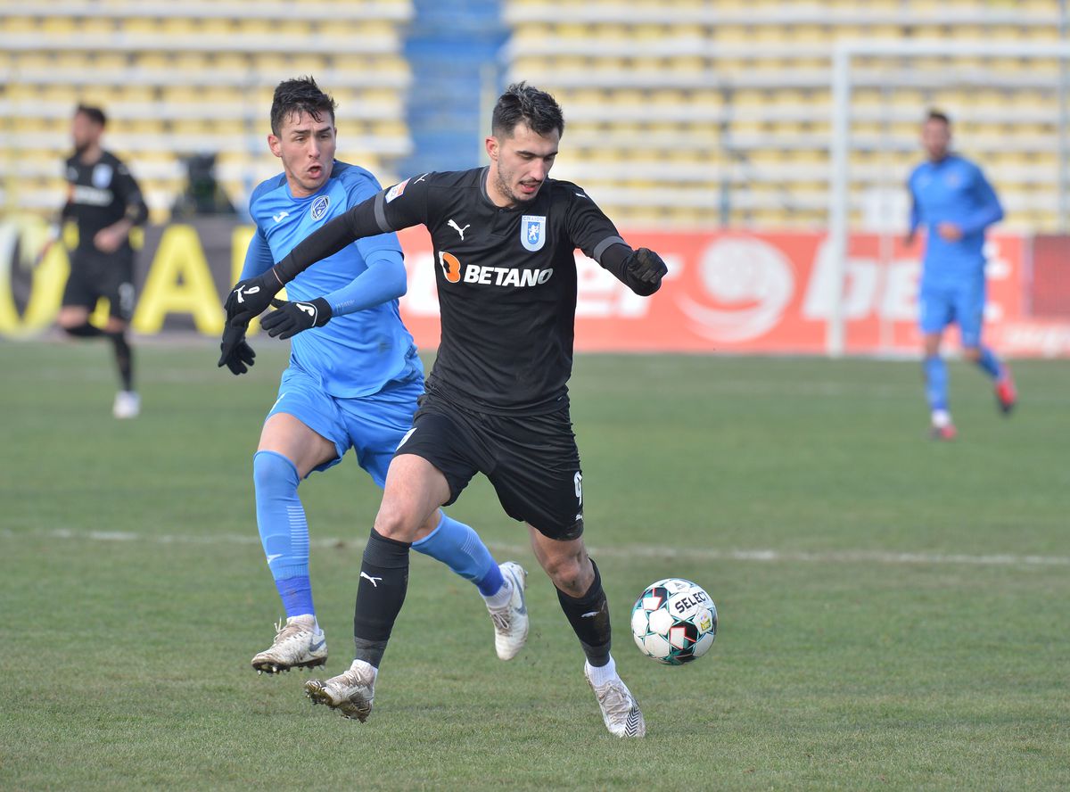 ACADEMICA CLINCENI- CRAIOVA 0-0. Ouzounidis, la fel ca Papură! Craiova face egal la debutul grecului în Liga 1