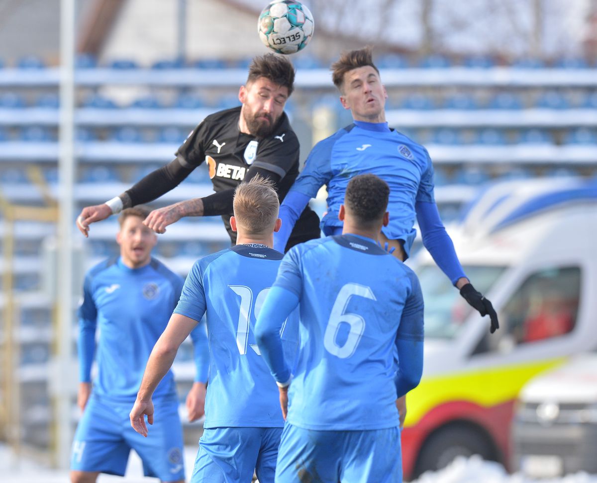ACADEMICA CLINCENI- CRAIOVA 0-0. Ouzounidis, la fel ca Papură! Craiova face egal la debutul grecului în Liga 1