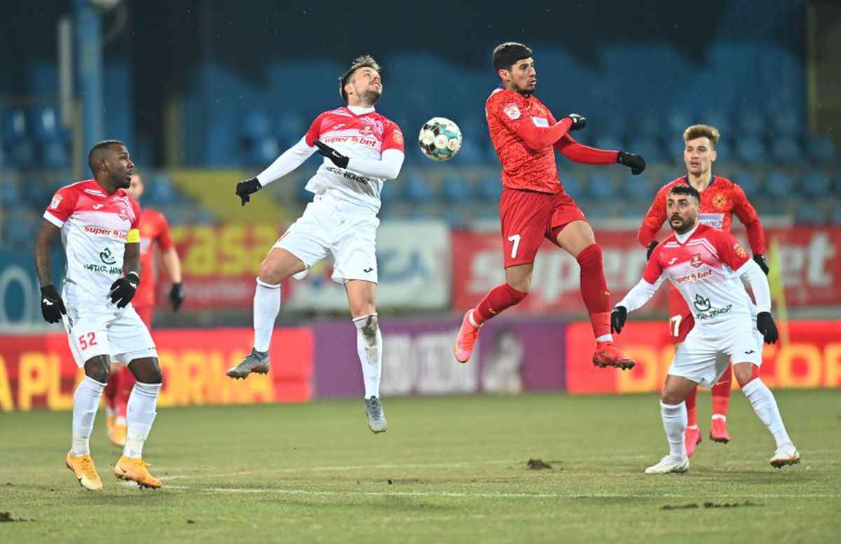 Florin Tănase a răbufnit: „Ăsta nu e fotbal, numai în România poate fi așa! Observatorul vine să se plimbe?”