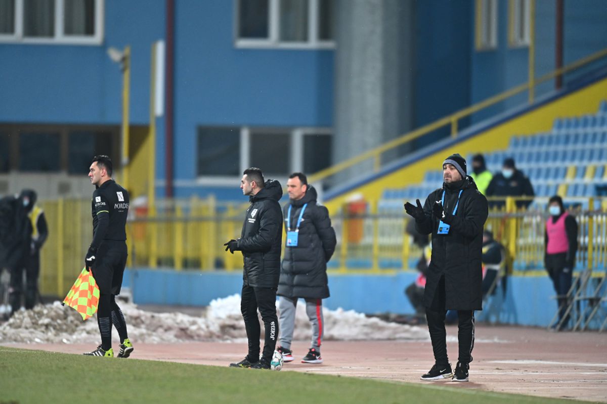 Gigi Becali, taxat pentru schimbările făcute de FCSB: „Nu Petrea a făcut asta” » Vedetele echipei, criticate și ele