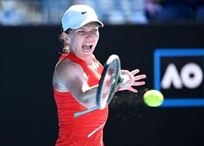 Simona Halep, perfectă în fața lui Riske » Poate înfrunta o româncă în turul secund la Dubai