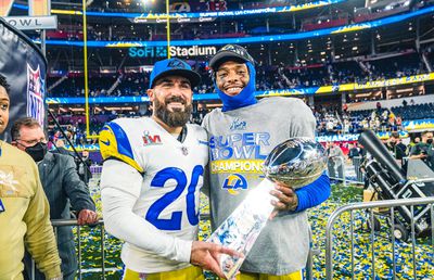 Spectacol în SuperBowl LVI » Los Angeles Rams a reușit să întoarcă scorul și să câștige pentru a doua oară trofeul