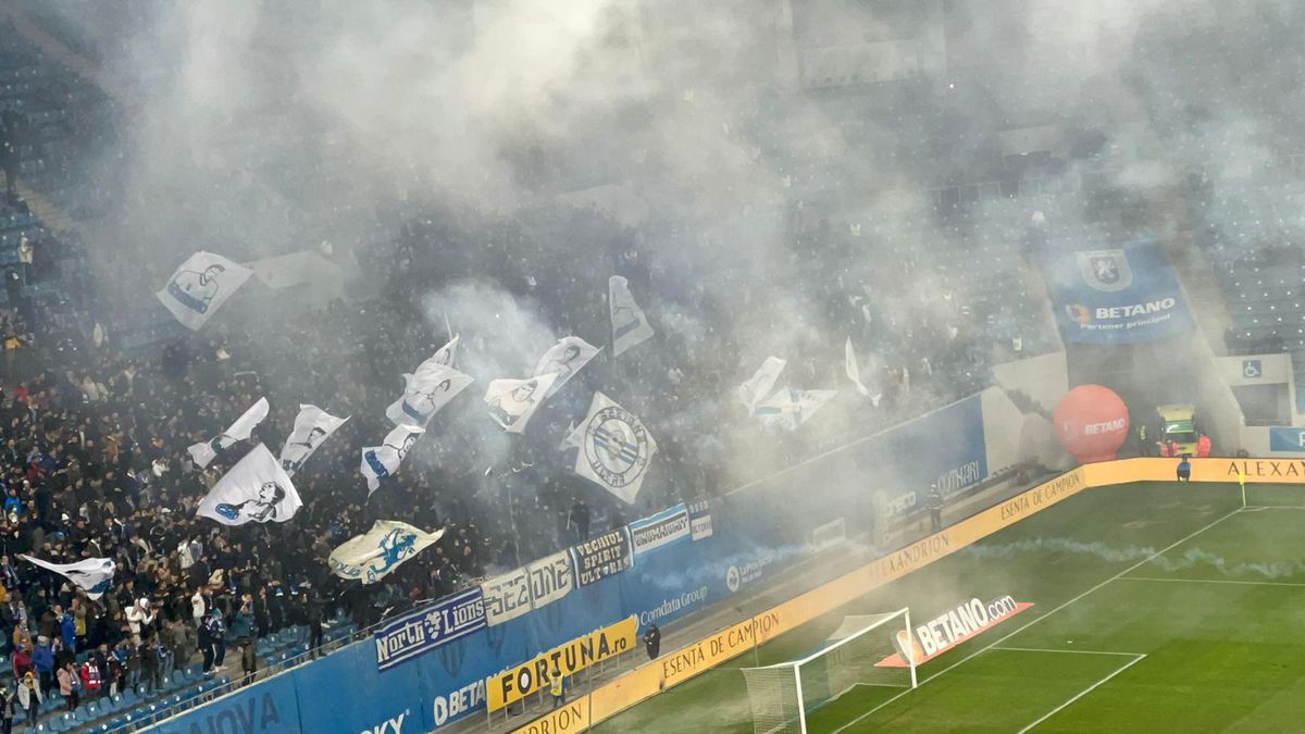 CS Universitatea Craiova - FCU Craiova, fani