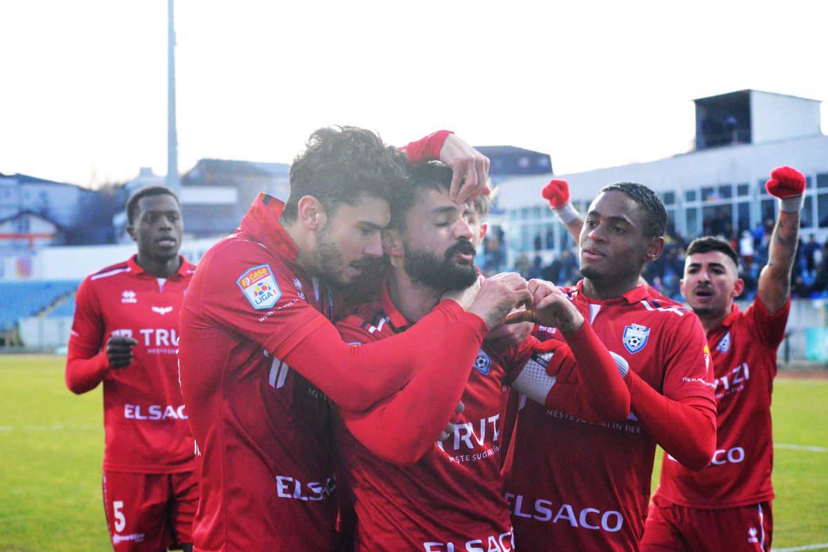 Avem un nou podium în Liga 1 » FC Botoșani, încă un salt spre play-off