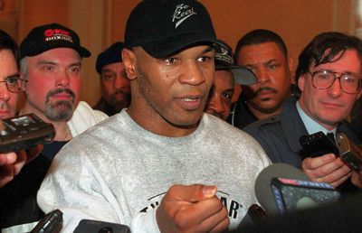 Confruntare epică! De ce s-a luat Mike Tyson de Donald Trump: „Te culci cu nevasta mea?”