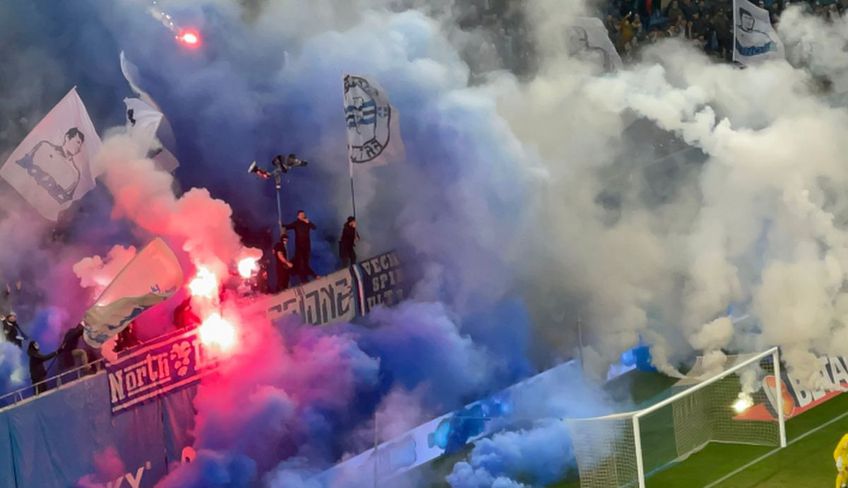 CSU Craiova - FCU Craiova. Fanii au oprit in două momente derby-ul de pe „Ion Oblemenco”.