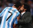 Regretatul Maradona își sărută fostul elev, pe Angel Di Maria