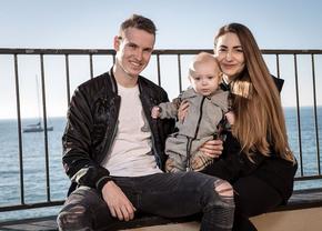 Fosta soție a fotbalistului care a dezvăluit că este homosexual a luat atitudine: „Pentru binele copilului nostru, prefer să stau pe margine”