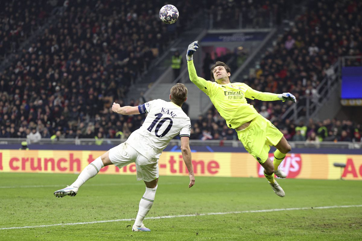Tătărușanu a închis poarta în fața lui Kane! AC Milan, victorie în turul cu Tottenham