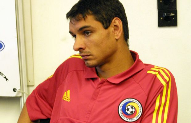 „Aproape să ne ia la bătaie pe mine și pe antrenor” » Ionel Ganea reacționează, după relatarea de astăzi de la GSP Live