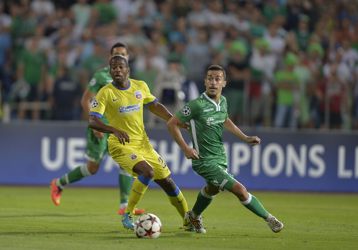 „Bă, ăștia sunt morți, trebuie să îi batem!” » Două momente cruciale din istoria FCSB, povestite în direct: „«Era să fac pe mine la penalty-uri»”