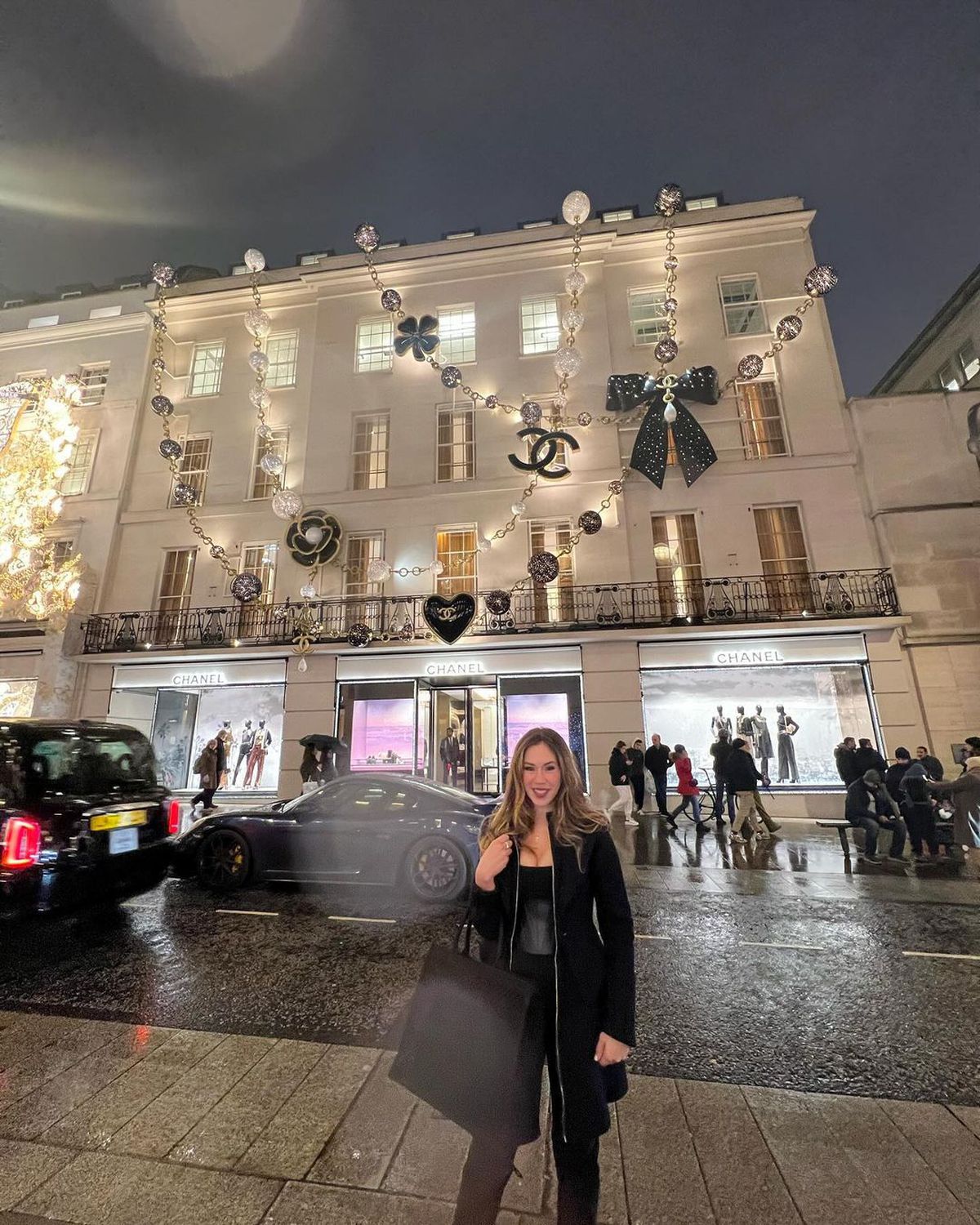 „Nu totul e frumos și strălucitor” » Iubita unui jucător dezvăluie ce a pățit înaintea unui meci: „Așa mi-am spart nasul”