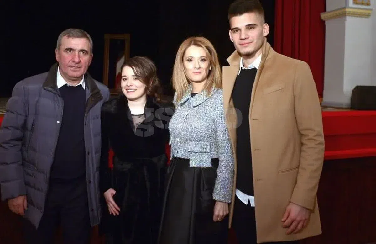 Hagi dă din casă: „Soția are noțiuni de fotbal, dar nu se bagă. Ar fi chiar culmea!” » Dezvăluie cum se relaxează acasă și ce va face în vacanța din Mallorca