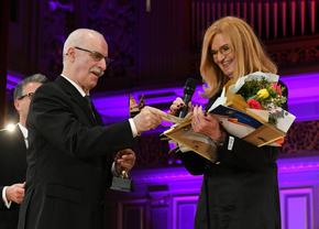 Gala Sportului Românesc a avut loc a Ateneul Român » Elisabeta Lipă s-a premiat singură