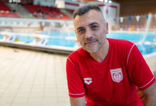 Mihai Popovici, coordonatorul Academiei de Înot din cadrul Clubului Sportiv Dinamo, a reacționat în urma scandalului declanșat la entitatea din Șoseaua Ștefan cel Mare.