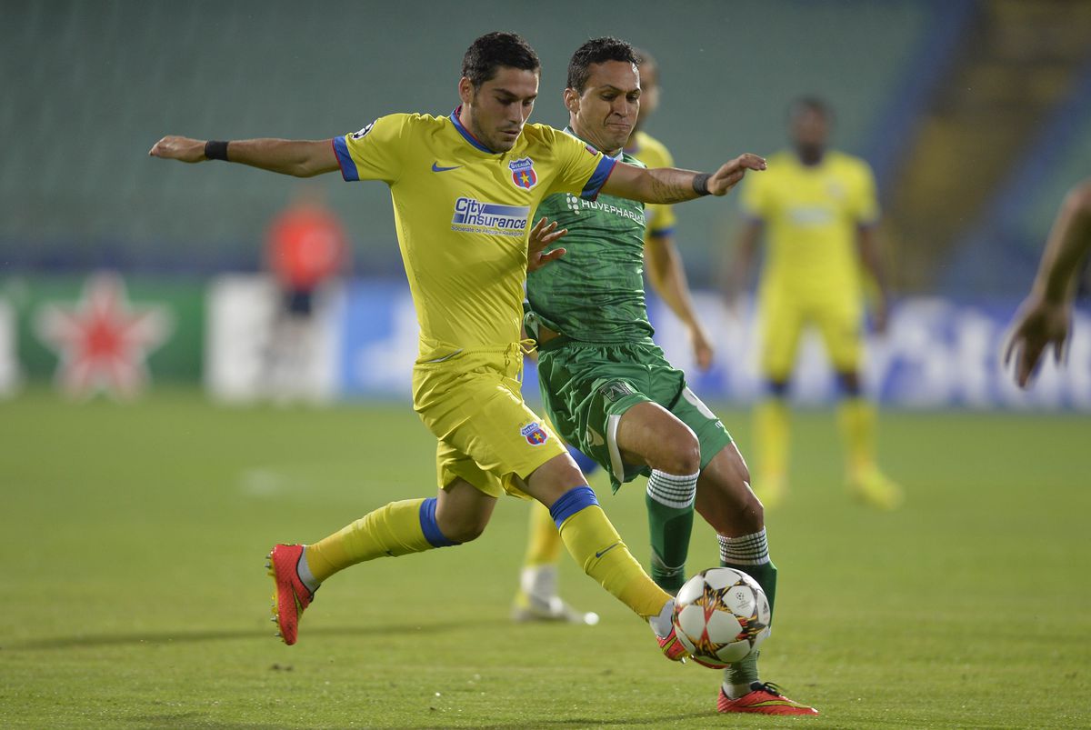 „Bă, ăștia sunt morți, trebuie să îi batem!” » Două momente cruciale din istoria FCSB, povestite în direct: „«Era să fac pe mine la penalty-uri»”