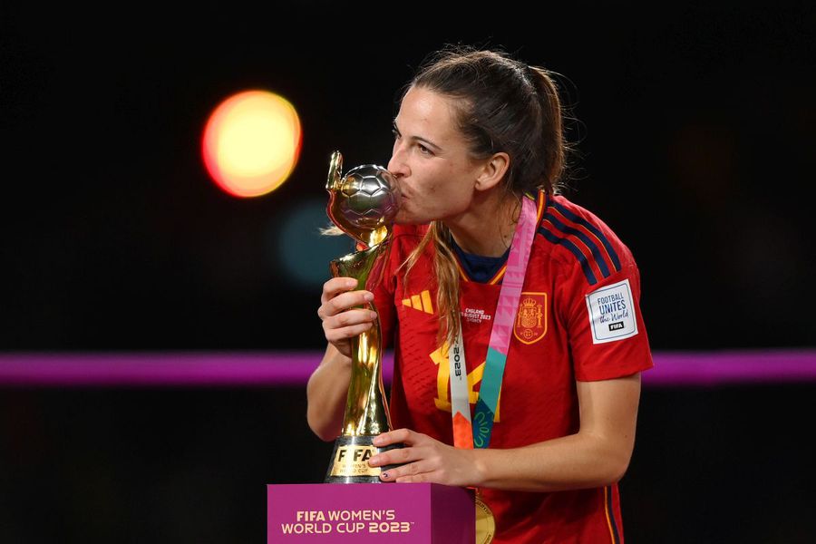 FIFA vrea trofeu unic pentru titlul mondial și la masculin, și la feminin! » Diferență mare între cele două trofee