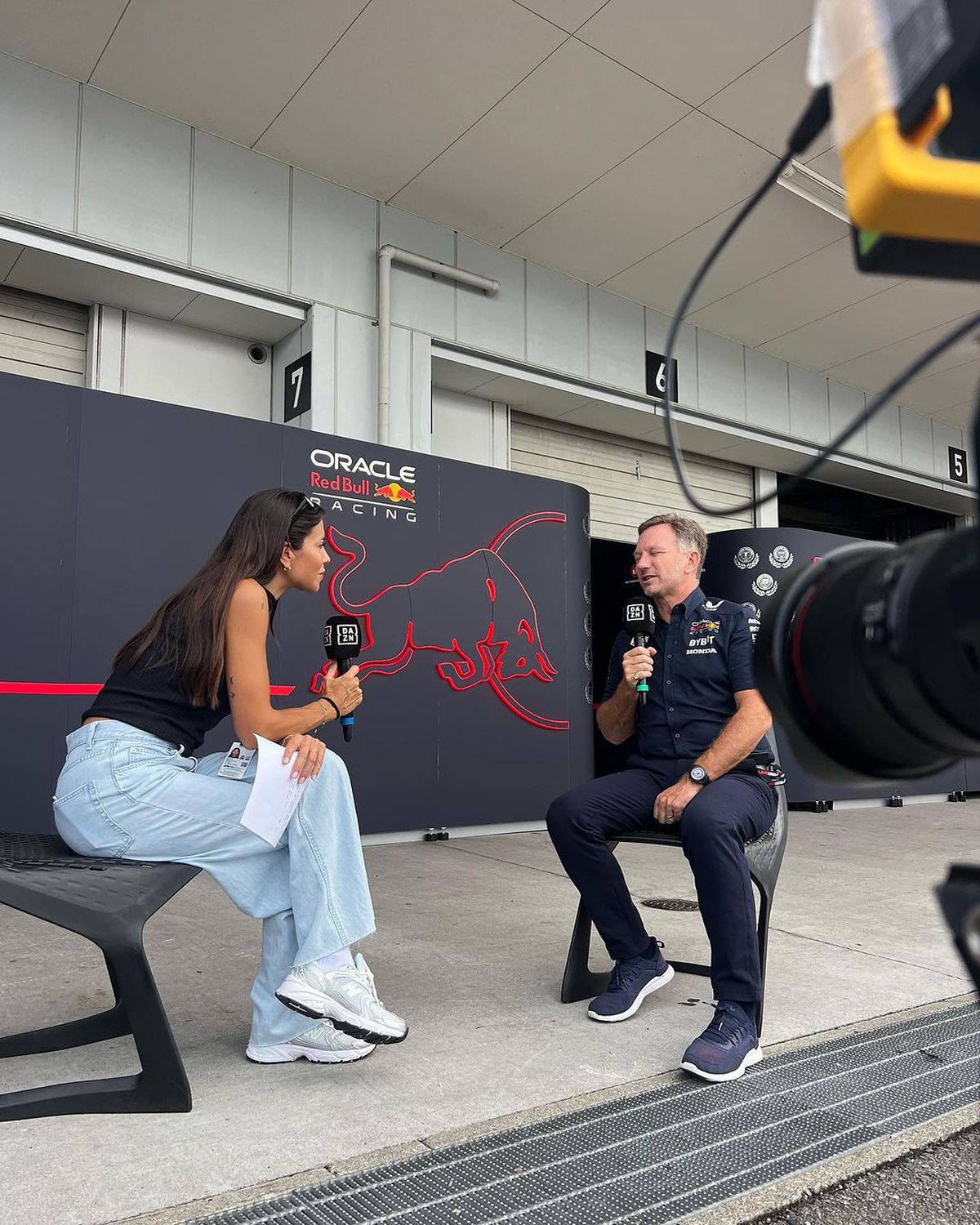 Cine sunt cele două femei care vor comenta cursele de Formula 1