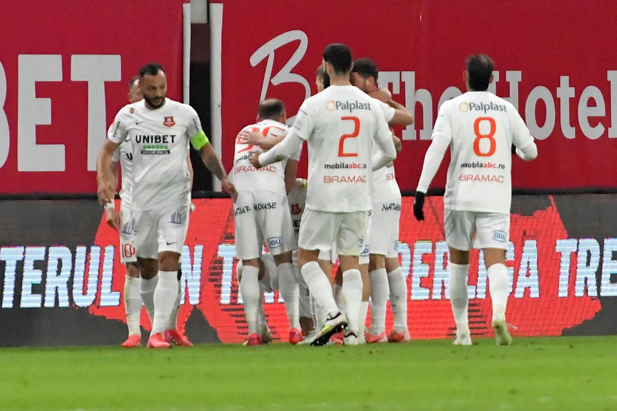Repriza nebună din Sepsi - Hermannstadt poate să decidă play-off-ul! Meciul carierei pentru Ianis Stoica: hat-trick în 21 de minute » Clasamentul ACUM