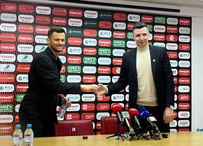 Prezentarea oficială a noului director sportiv al lui Dinamo » Care este strategia „câinilor” pentru transferuri: „Am avut 400 de propuneri”