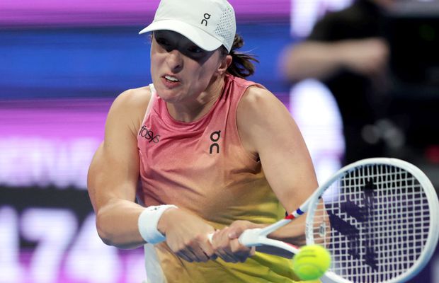 Iga Swiatek și-a găsit „nașa”! Poloneza, învinsă fără drept de apel de Jelena Ostapenko în semifinalele de la Doha » Palmares neverosimil în meciurile directe
