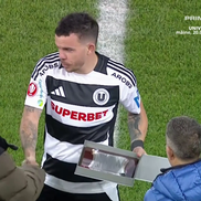 Dan Nistor (Universitatea Cluj) a jucat cel de-al 500-lea meci în Superligă. Înaintea partidei a primit tricouri și cadouri pentru a marca momentul istoric