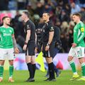 Newcastle a trecut de Aston Villa, scor 3-1, într-o partidă din turul al 4-lea al Cupei Angliei. Meciul a fost făcut praf de brigada de arbitri, 3 greșeli evidente, toate împotriva „coțofenelor”.
