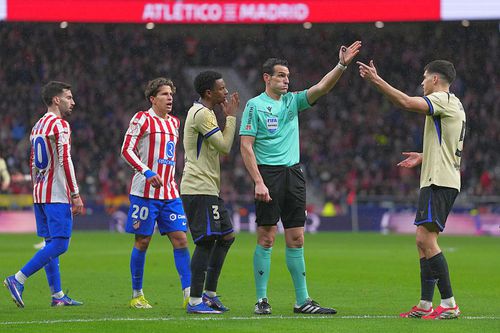 Barcelona a trimis o scrisoare către conducerea fotbalului iberic și către șeful Comisiei de Arbitri/ foto: Getty Images