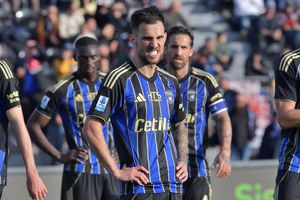 Pisa i-a decis viitorul lui Marius Marin! » Cum a influențat schimbarea de antrenor situația mijlocașului