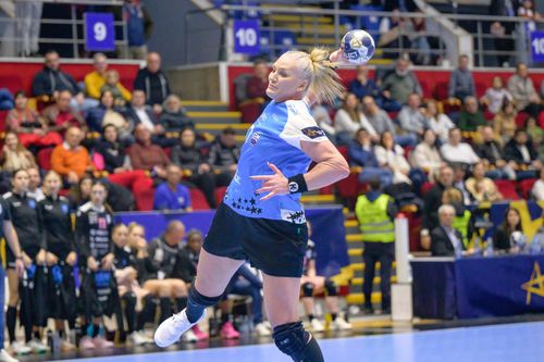 Crina Pintea, decisivă în Ferencvaros - CSM București/ foto Imago Images